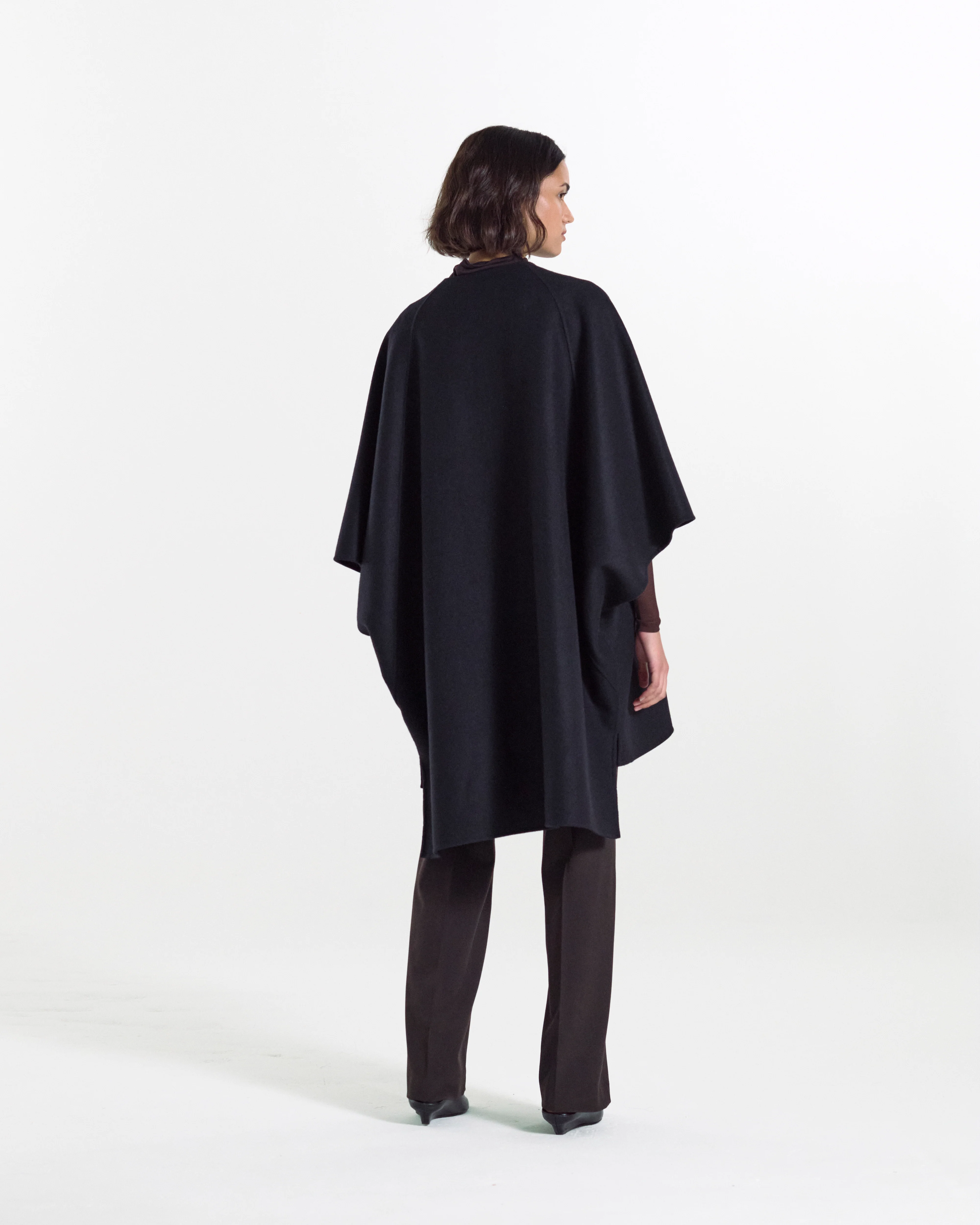 Sanquhar Wool Cape - Image 4