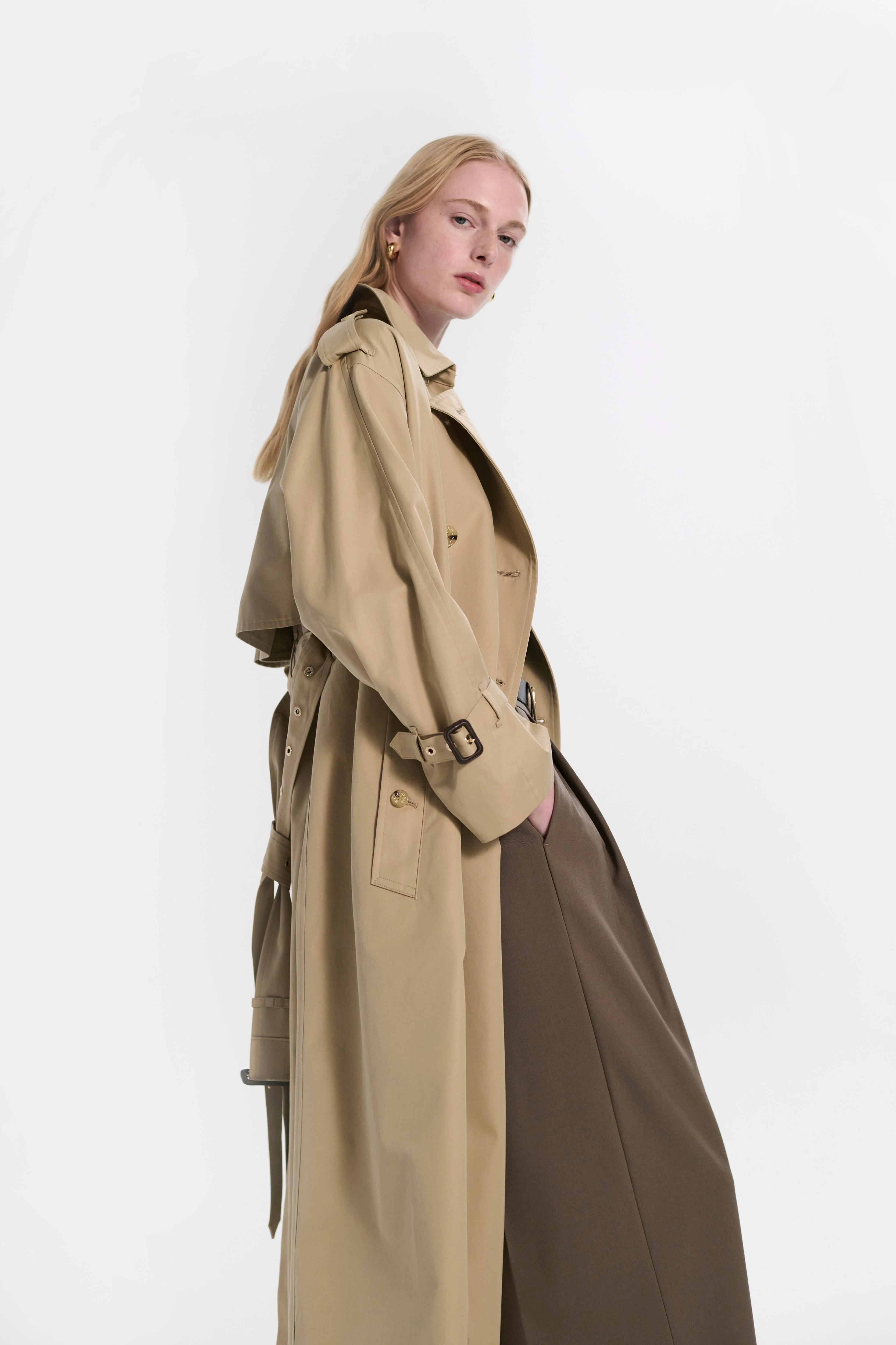 Buckholm Gabardine Trench Coat - Image 3