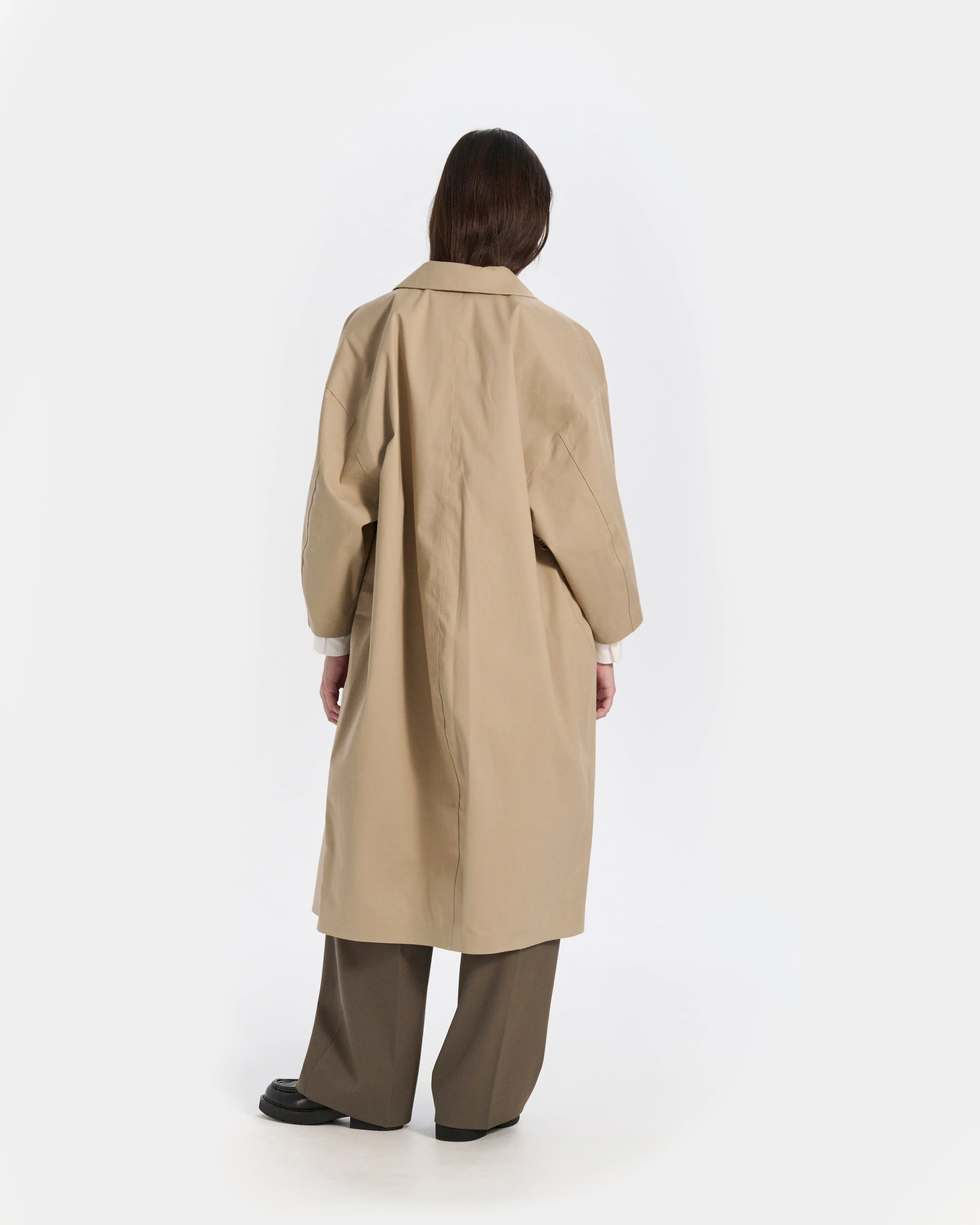 Collin Rubberised Cropped Sleeve Coat - Image 4